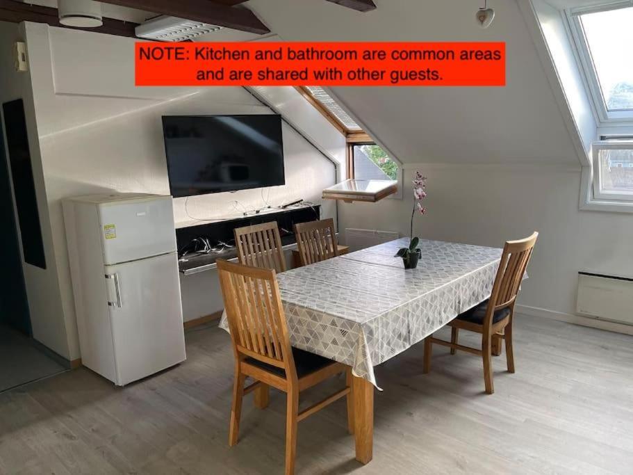 Lillehammer Guest House With Common Bath And Kitchen Kültér fotó
